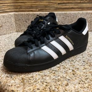 Adidas Superstar Core Black Size 11 (Used)